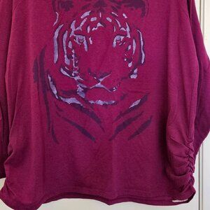 Maroon Tiger Long Sleeve V Neck Tee with Shirring on sides, cotton, size 2X